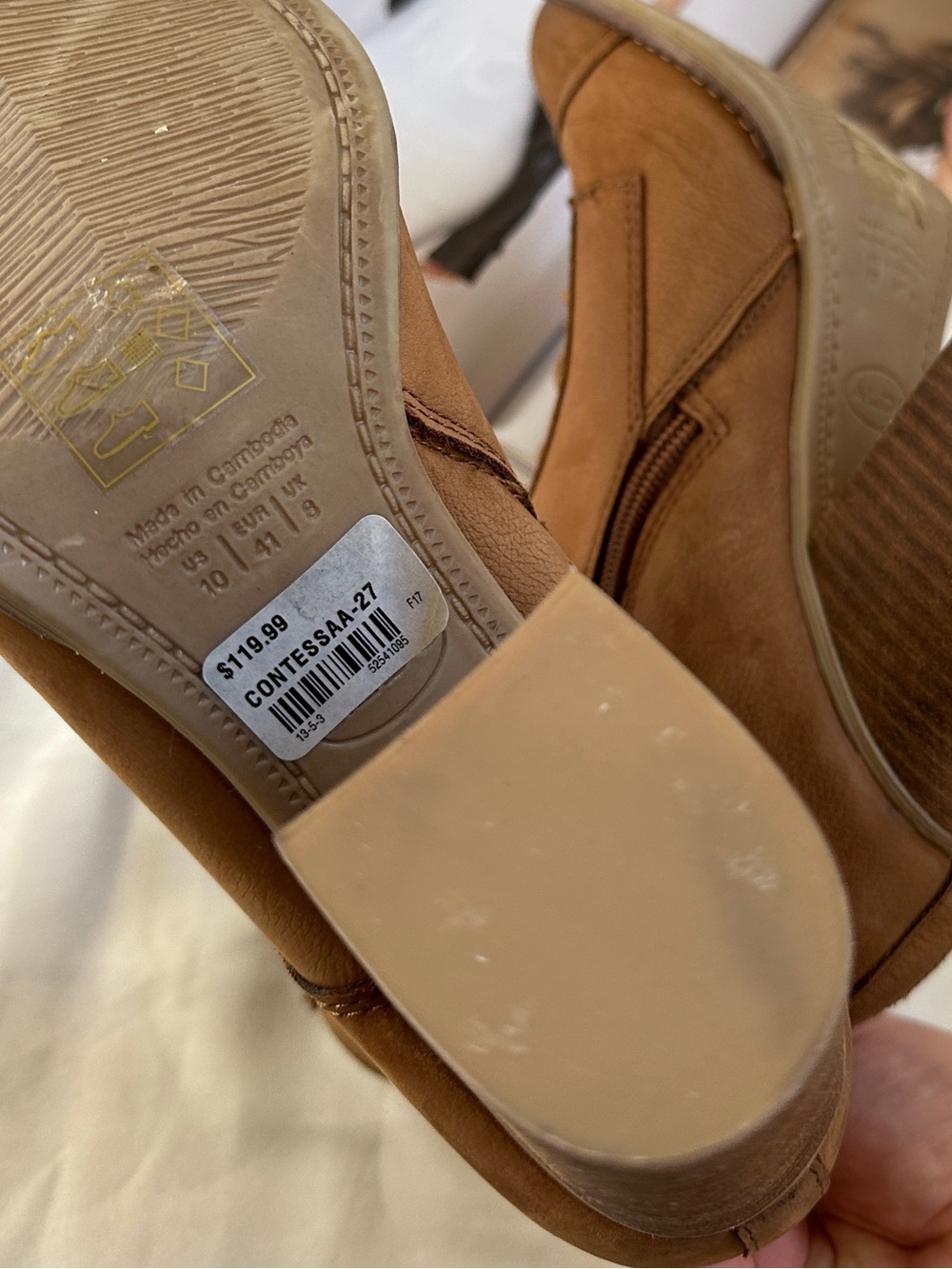 Aldo Brown Lace-Up Stacked Heel Ankle Boots - Picture 14 of 16